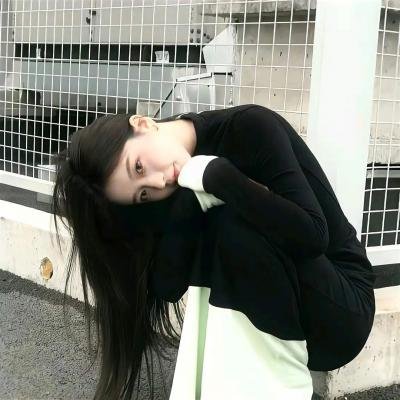 红色背篓